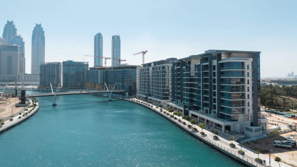 Canal front residences dubai apartments for sale and rent